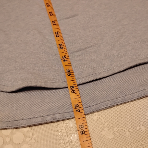 🆕 Vineyard Vines Edgartown Vintage Whale LS Hoodie Tee, Mystic Blue, Small - Picture 14 of 15